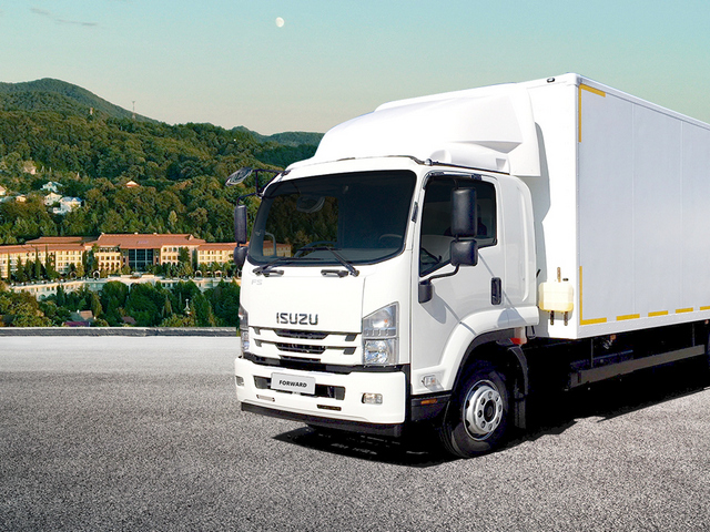 Промтоварный фургон Isuzu Forward 18.0 тонн