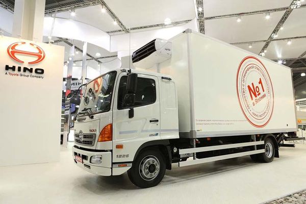Изотермический фургон HINO 500 12,0 т | Шасси GD