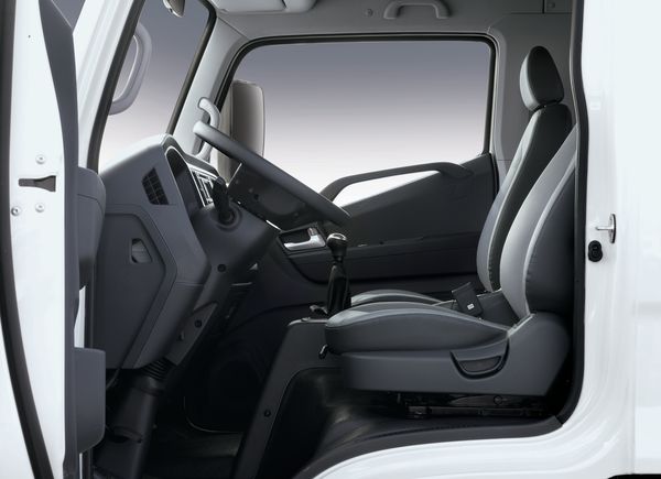 Бортовая платформа Hyundai Mighty EX9