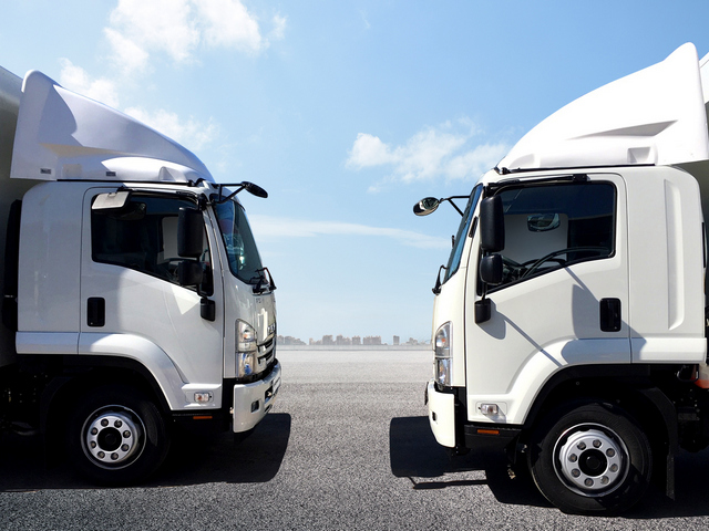 Промтоварный фургон Isuzu Forward 18.0 тонн