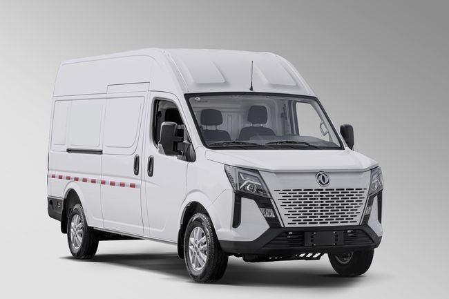 DONGFENG K33-561 цельнометаллический фургон