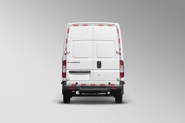 DONGFENG K33-561 цельнометаллический фургон