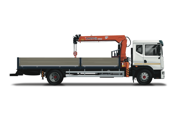 Бортовой автомобиль с КМУ DONGFENG C180