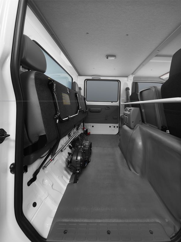 Промтоварный фургон ХИНО 300 8 тонн