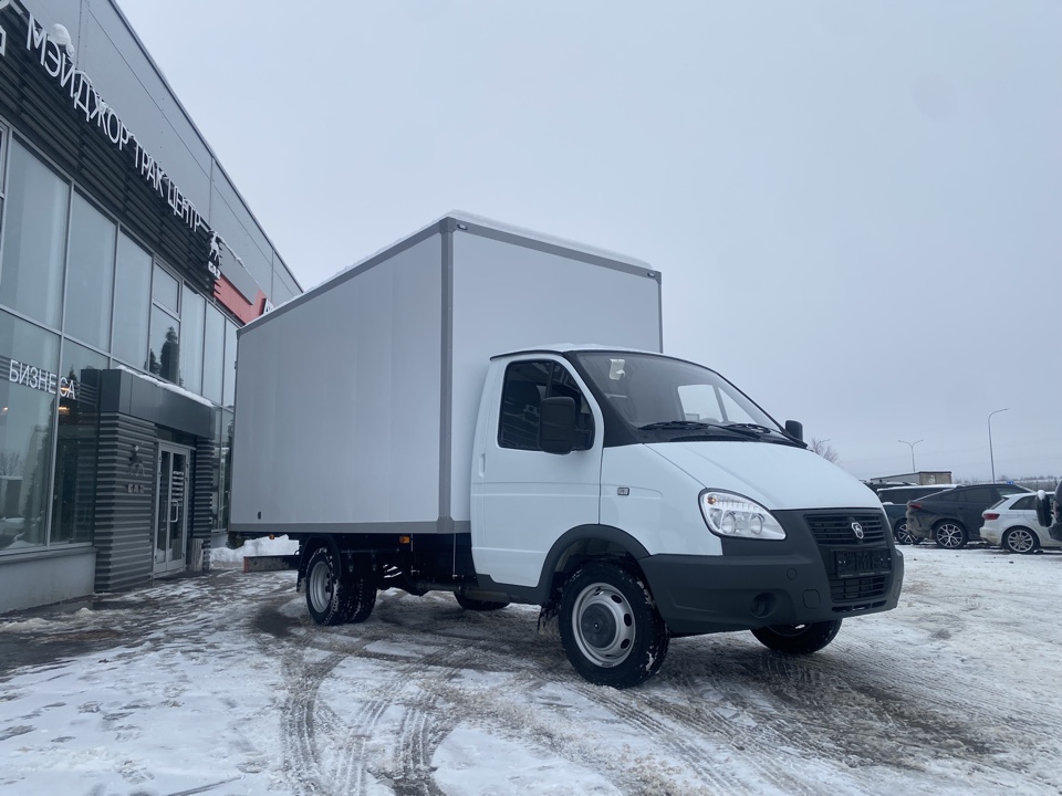 Промтоварный фургон Газель Бизнес